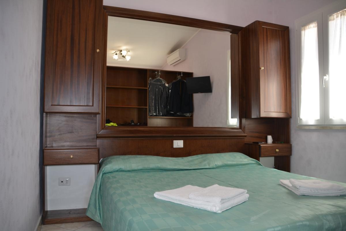 Hotel Casale Tuscolano Frascati Exterior foto